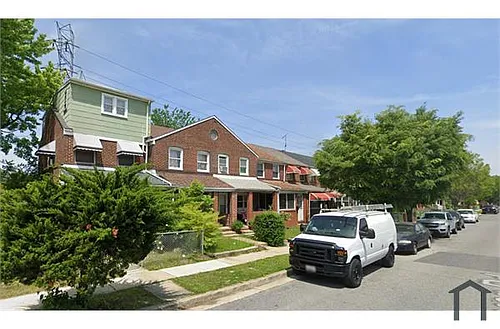 104 Carver Rd Photo 1