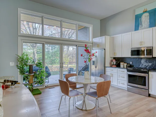 8900 Manhattan N #A, Traverse City, MI 49685
