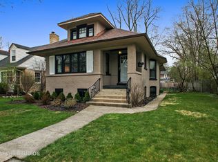 2649 Lincolnwood Dr, Evanston, IL