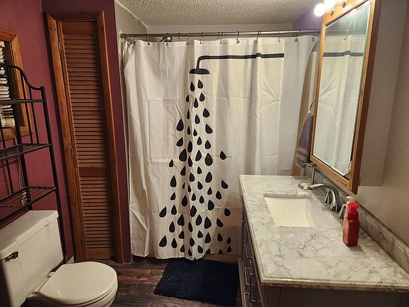 Full Bath