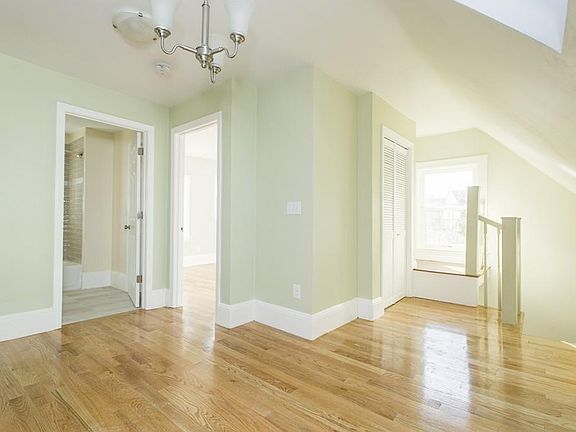 5th image of 416 Medford Street #3