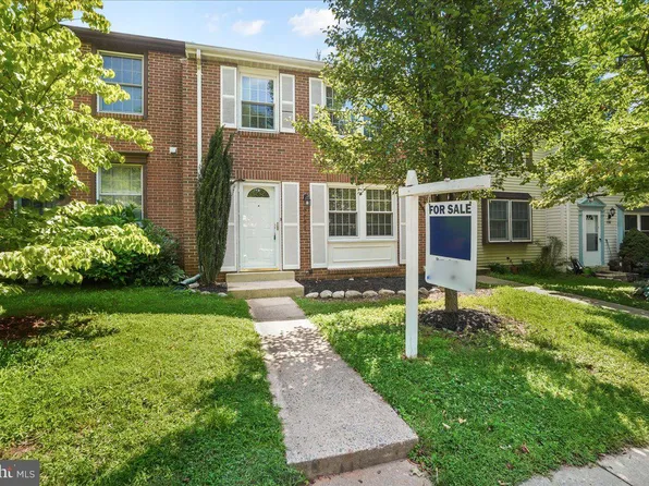 7752 Epsilon Dr, Derwood, MD 20855