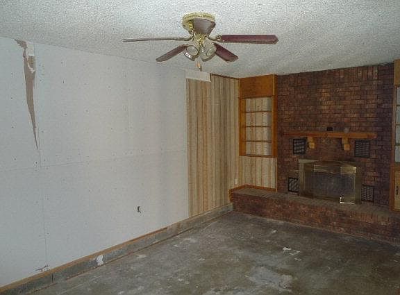 5th image of 2308 N 1st St