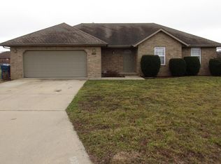 1000 E Melton Rd, Ozark, MO 65721