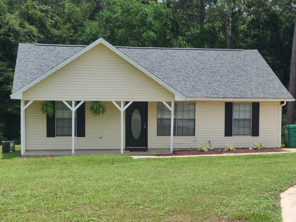 117 Pinoak Ct, Crestview, FL 32539