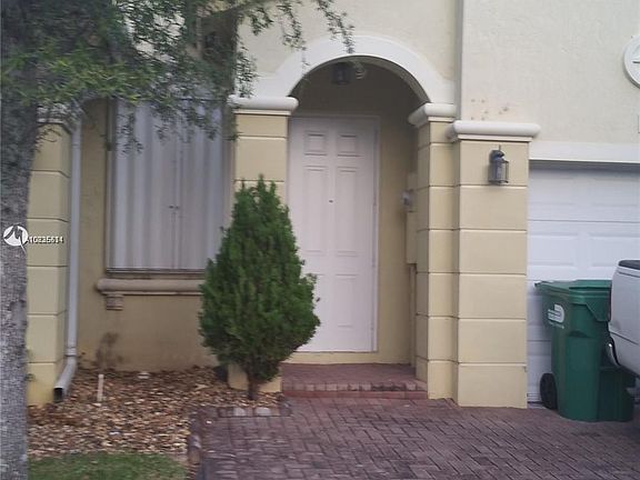 2nd image of 8671 NW 112th Ct Unit 8671