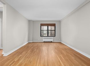 325 Main St APT 2E, White Plains, NY 10601