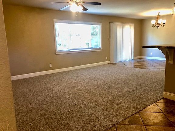 5th image of 2465 Starmount Way