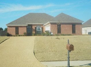 607 Salems Ct, Madison, MS 39110