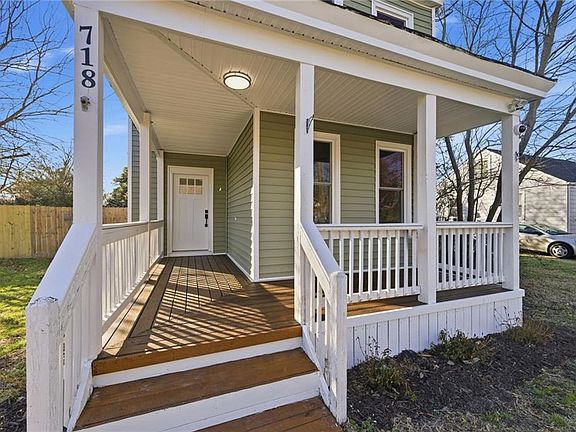 2nd image of 718 Cambridge Ave