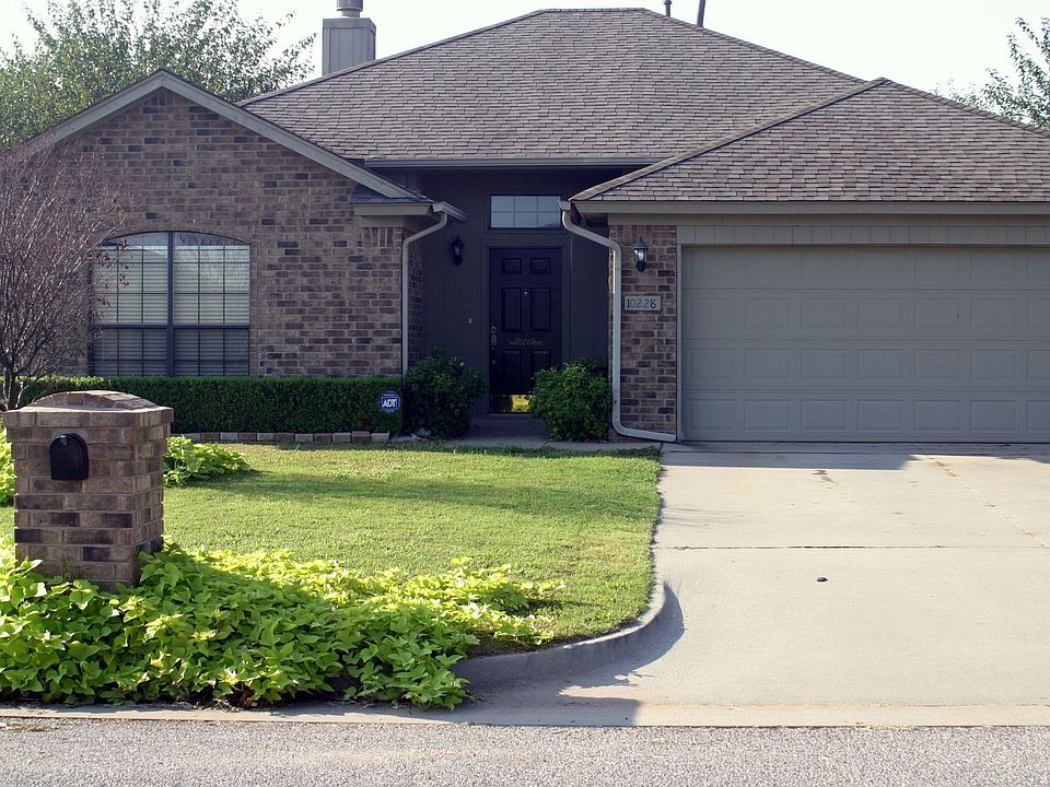 1st image of 10228 Bradford Way