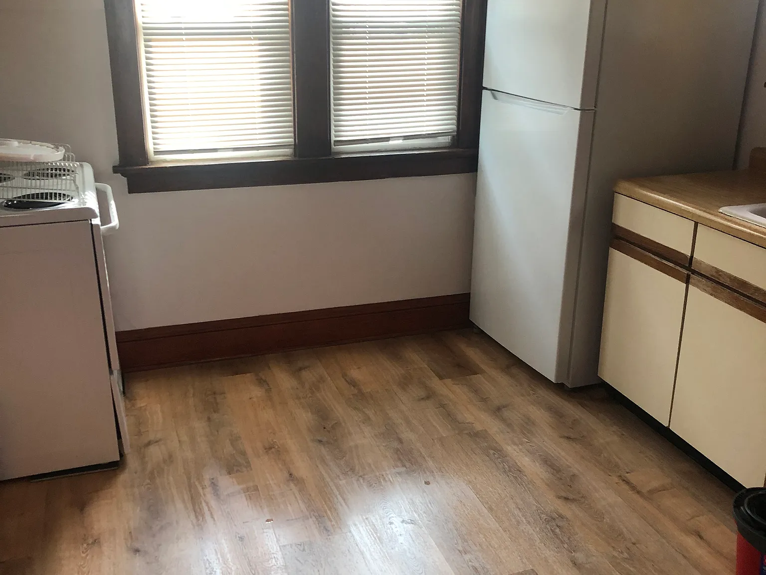 1 bed, 700 sqft, $1,100 — Photo 3