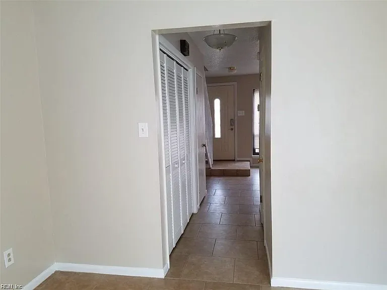 3647 Smokey Chamber Dr — Photo 29