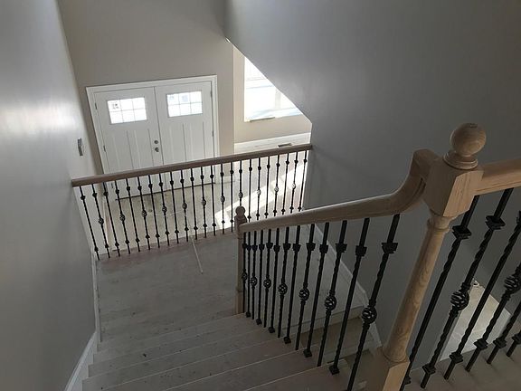 3rd image of 3 Zepaj Ln