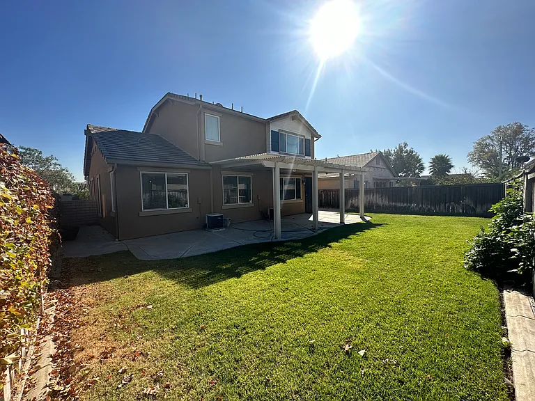 7652 Pinot Pl — Photo 31