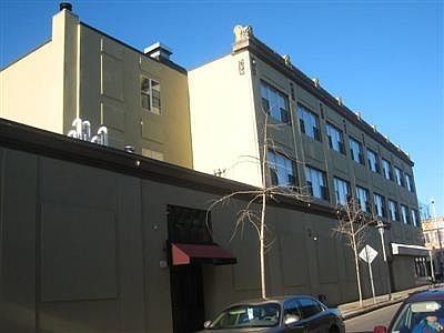2nd image of 15 Pearl St #5M