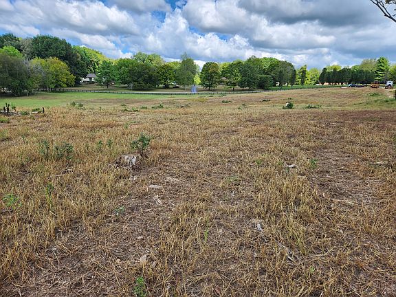 4th image of 0 Moore Ln Lot B