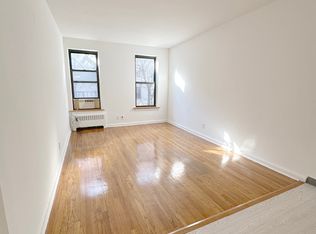 230 E 75th St APT 4B, New York, NY 10021