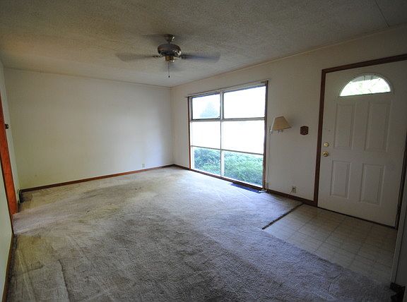5th image of 119 N Evanslawn Ave