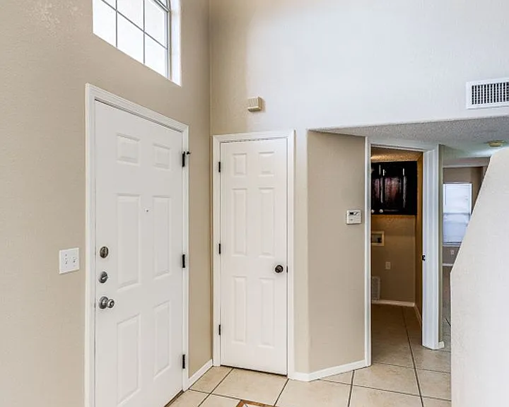 900 Tecate Pl — Photo 20