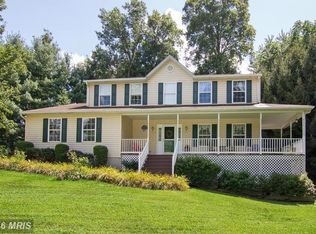 710 Autumn Dr, Westminster, MD 21157