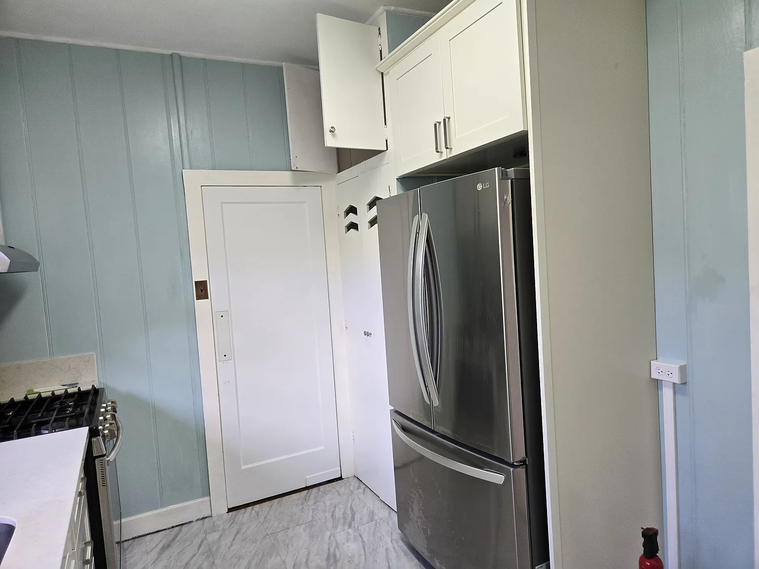 3 bed, 1600 sqft, $4,200 — Photo 4