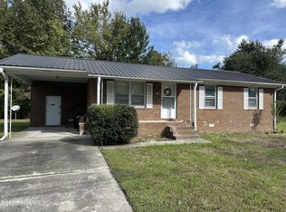 101 N Water St, Bayboro, NC 28515