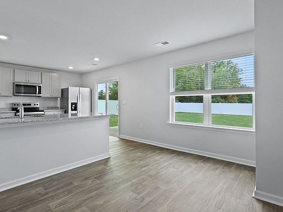 2nd image of 1162 Mulligan Dr