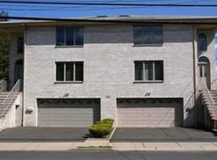 1652 Maple St #1652, Fort Lee, NJ 07024