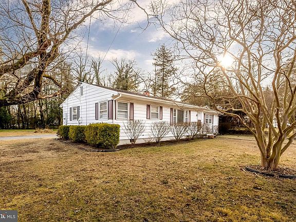 2nd image of 310 Zion Rd