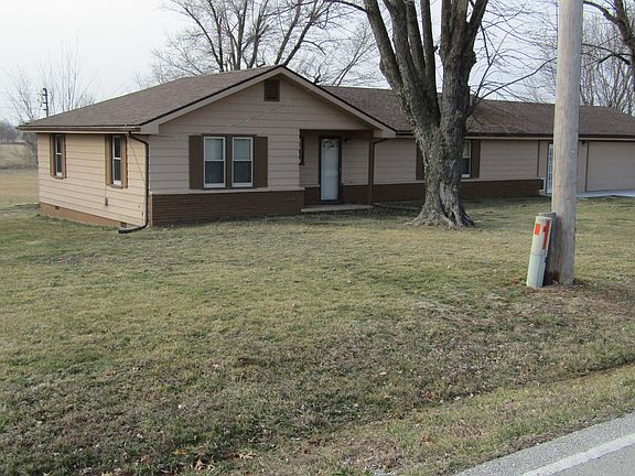 2nd image of 3260 N Farm Road 89