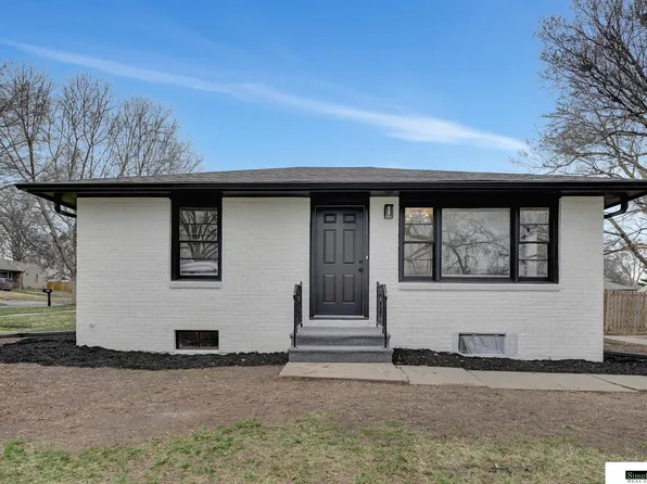 2601 N 61st St, Lincoln, NE 68507