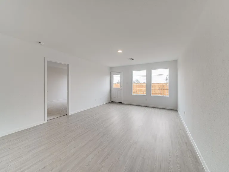11621 Dog Rose — Photo 10
