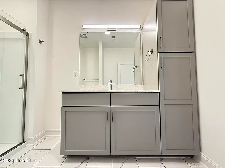 355 James St — Photo 26