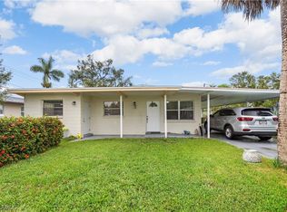 3011 Apache St, Fort Myers, FL 33916