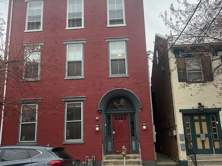 173 & 179 W Louther St — Photo 1