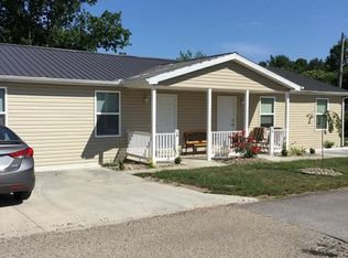 8 Highland Ave, Parkersburg, WV 26104