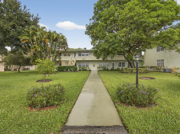 52 Norwich C, West Palm Beach, FL 33417