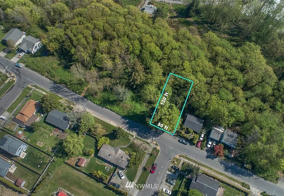 1st image of 3545 E Grandview Ave