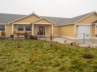 60 E Martin Ln, Toppenish, WA 98948
