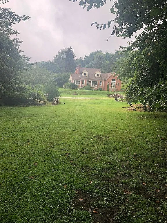 6047 Walton Rd photo 1