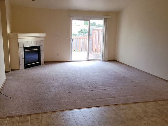 4th image of 6808 64th Pl NE Unit 101