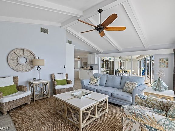 3rd image of 5414 Pelican Blvd