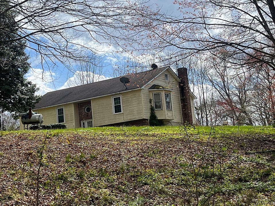2nd image of 545 Duet Rd