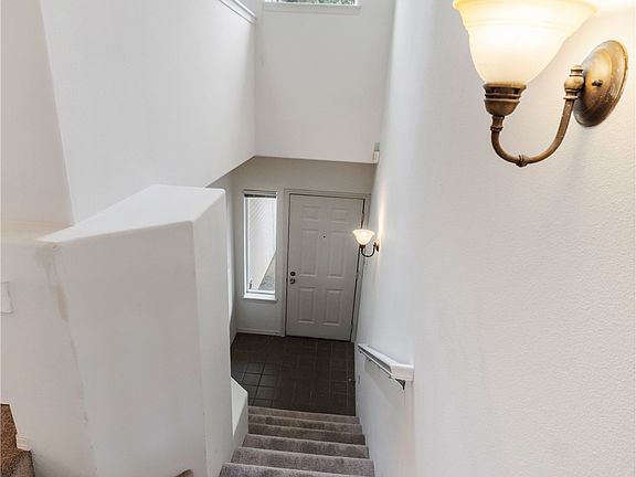 5th image of 4714 Fairwood Boulevard NE #1203