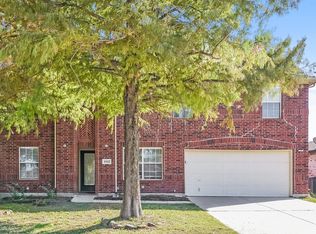 1112 Hampton Dr, Forney, TX 75126