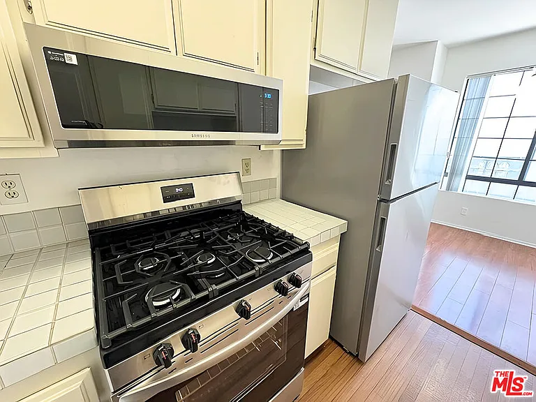 3648 Motor Ave #102 — Photo 5