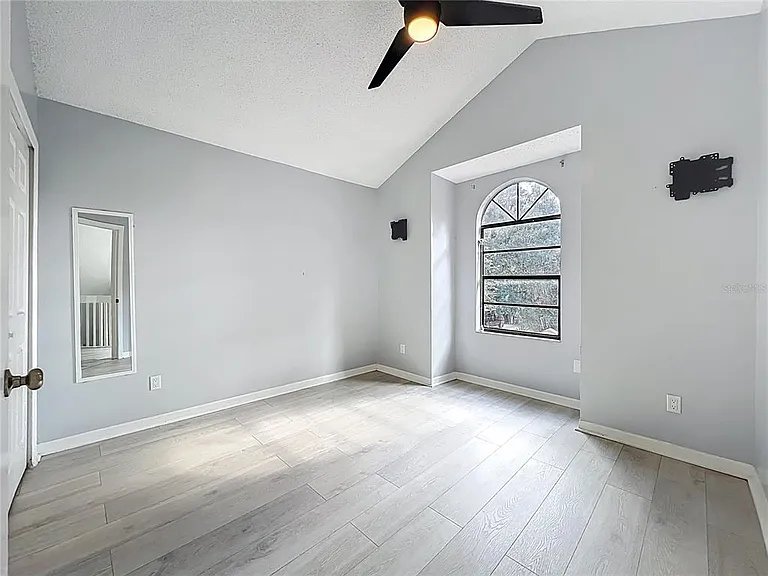 622 Anhinga Rd — Photo 30