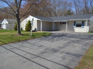 358 Mendon Rd, North Attleboro, MA 02760