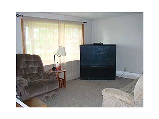 5th image of 9853 S 575 W